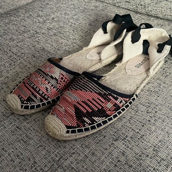 Saludos "Tapestry" Espadrilles Tie Up Sandals Size 8 - Picture 3 of 12